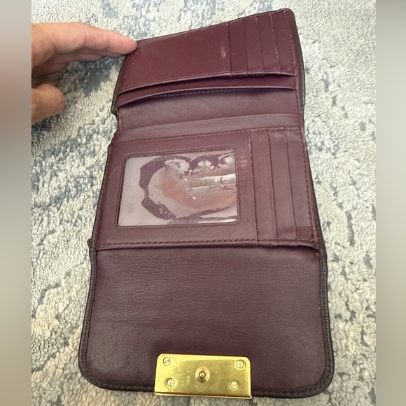 COACH Bifold Wallet Signature C Logo Purple Shimmer Flaws - Picture 7 of 12